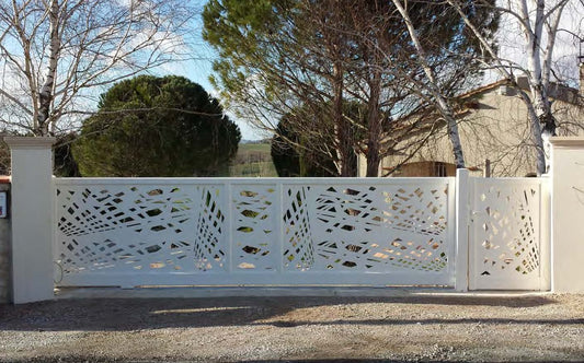 Black Rothnow laser-cutting railing and fence with intricate design, showcasing durable metal craftsmanship for outdoor security and style.