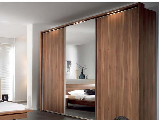 Black Rothnow Wardrobe RNWC04 sliding door closet with a sturdy护栏, designed for customized storage solutions.