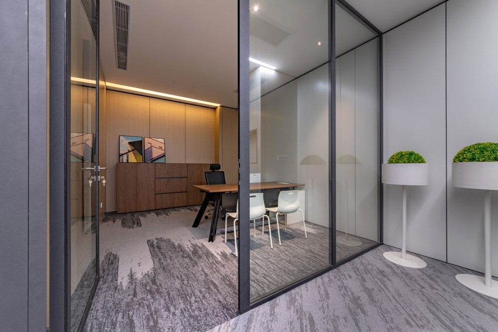 Rothnow 30 series glass office partition in white, 1000mm wide by 1000mm high, with sleek minimalist design for modern workspace.