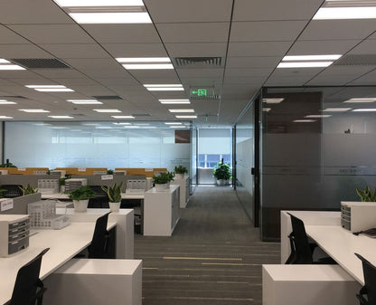 Rothnow 30 series glass office partition in white, 1000mm wide and high, transparent transparent for modern workspace division