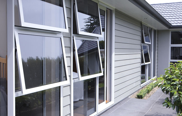Rothnow® Aluminum 55 Series Awning Window, 1000mm W x 1000mm H, black finish, with open awning style and sturdy frame.