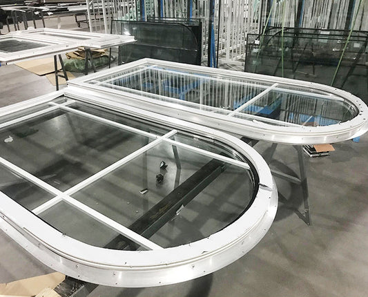 Rothnow® aluminum 55 Series casement window in arched shape with black frame, 1000mm W x 1000mm H, showcasing sleek design.