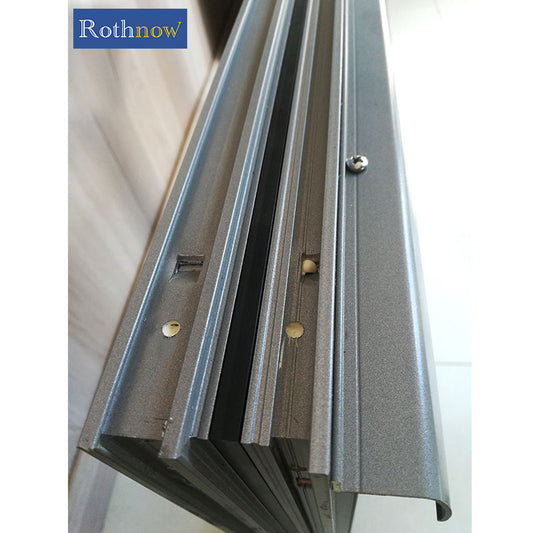 Rothnow® Aluminum 80 Series sliding window in black with thermal break profile, 1000mm wide by 1000mm high.