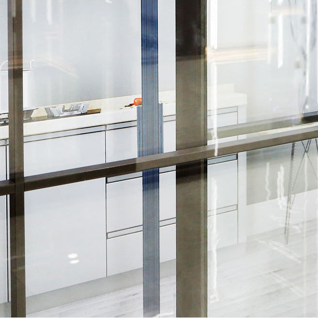 Black Rothnow Aluminum 190 Series sliding door with 2700mm width and 2200mm height, featuring sleek modern design.