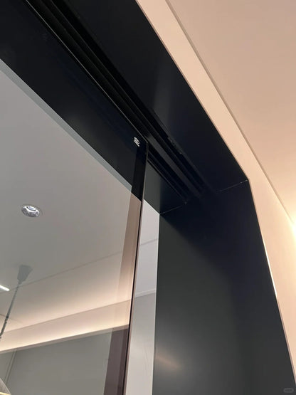 Rothnow Aluminum Door 7x45 Series Slim Frame Sliding Door with clear glass, black aluminum frame, and modern design.