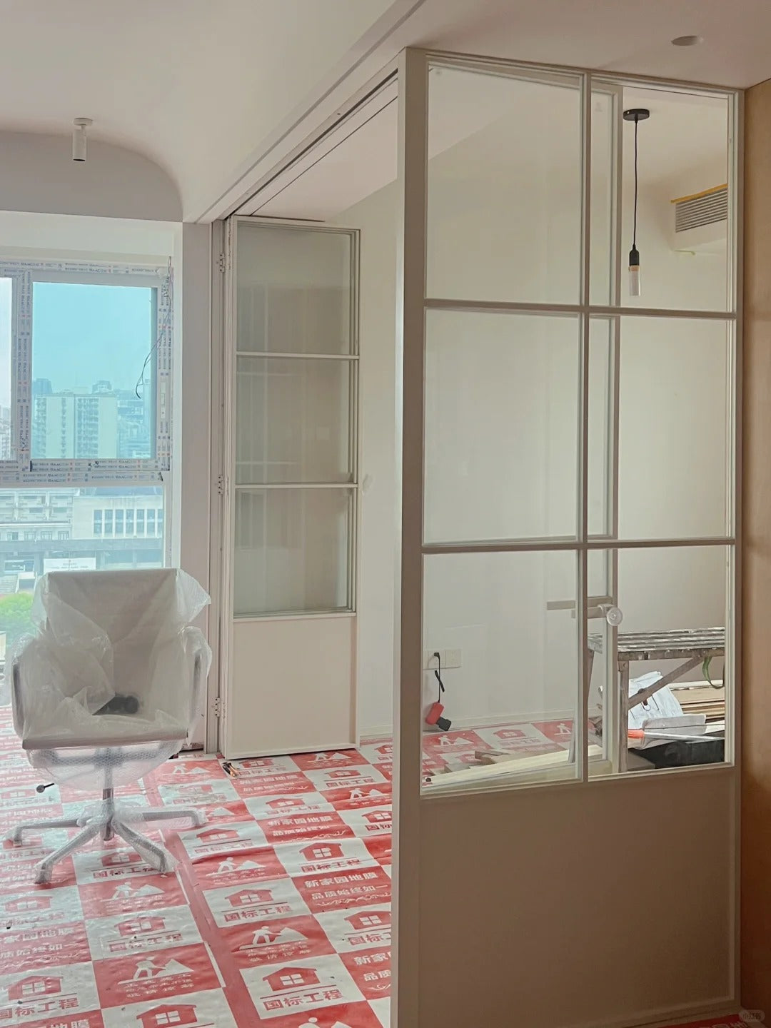 Rothnow French Style Aluminum Bi-fold Door with slim white frame, clear glass, 18x35 series, folding door design.