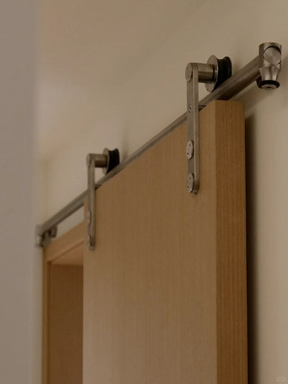 Rothnow Aluminum Wooden Sliding Barn Door with wood grain finish, 800mm wide, 2100mm high, 150mm wall thickness, for interior use.