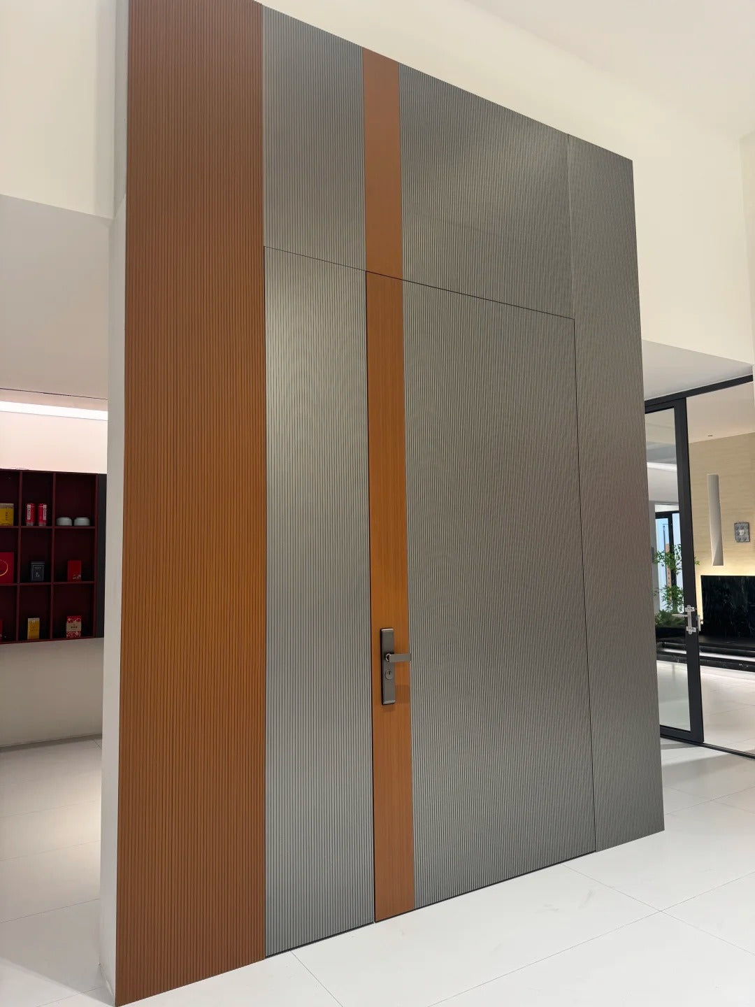 Rothnow® cast aluminum front door with brown finish, swing design, 800mm wide and 2100mm high, wall thickness 150mm.