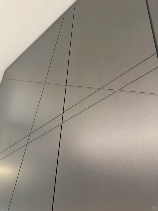 Rothnow® cast aluminum front and entrance door in brown with swing design, measuring 800mm wide by 2100mm high.