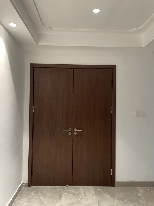 Rothnow Fire-rated Wood Door RN-FWD02, 800mm wide, 2100mm high, with 150mm wall thickness, shown in a natural setting