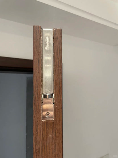 Rothnow fire-rated wooden door with 800mm width, 2100mm height, 150mm wall thickness, designed for fire safety.