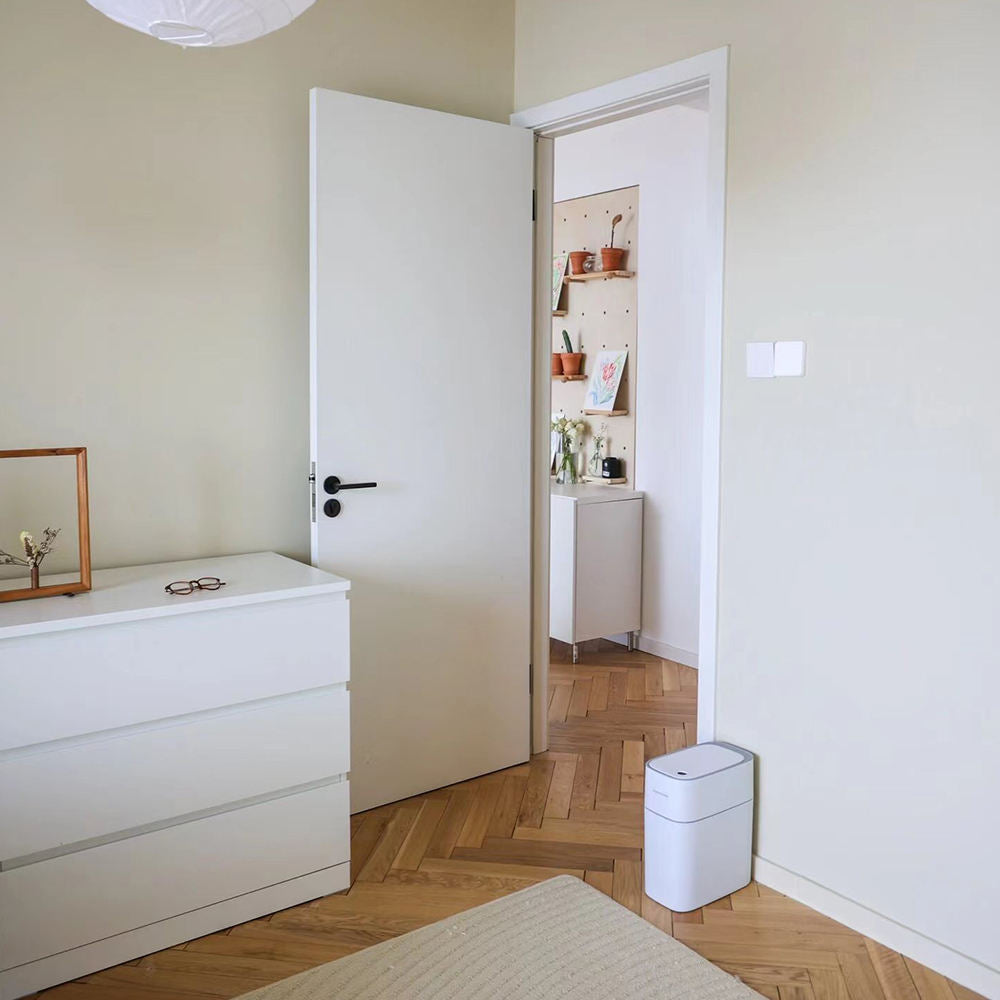 Rothnow lacquered wooden door, white finish, 800mm width and 2100mm height, with 150mm wall thickness for interior use