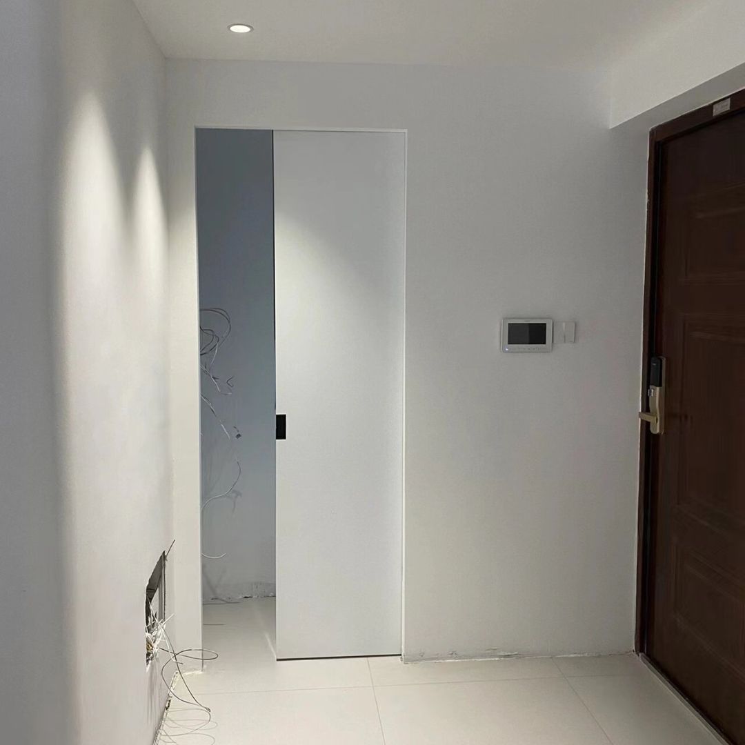 Rothnow wooden lacquer pocket door with white finish, 800mm width, 2100mm height, and 150mm wall thickness for interior use.