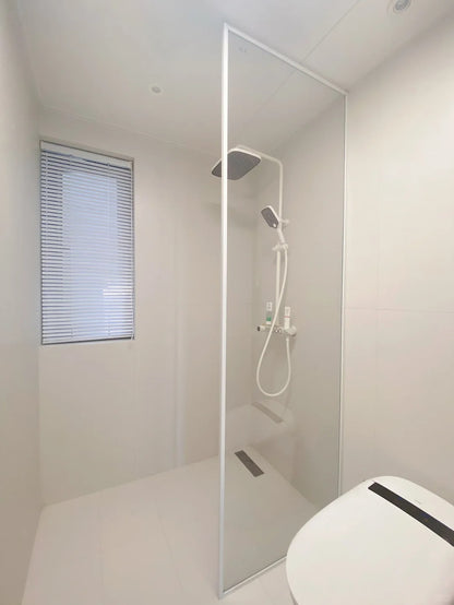 Rothnow Aluminum Partition 7x45 Series slim frame fixed partition with clear glass skin, white finish, for modern interior separation.