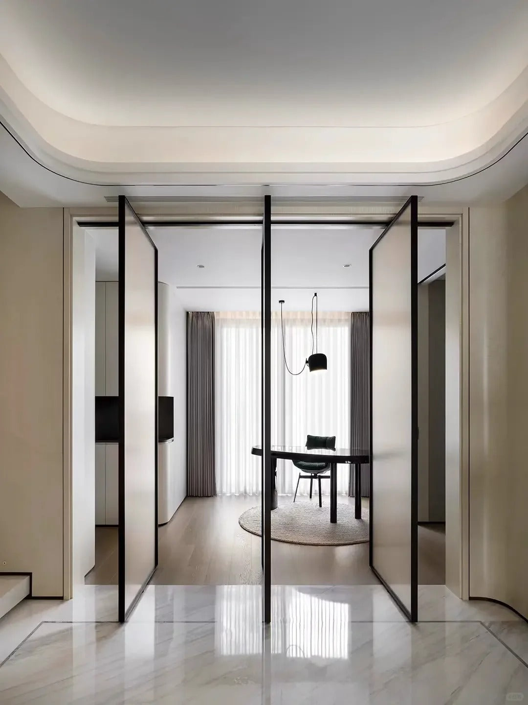 Rothnow Aluminum Pivot Door with clear glass, 16x45 Series, white finish, measuring 820mm by 2220mm with 150mm width, part of Partitions Series