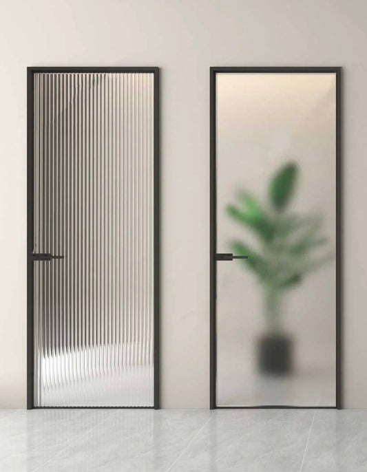 Rothnow Aluminum Door 16x45 Series slim frame swing door with clear glass and white finish, measuring 820mm x 2220mm.