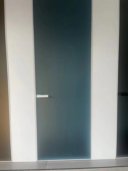 Rothnow Aluminum Door 7x45 Series with clear glass, white frame, sleek invisible design, 820mm wide by 2220mm high.