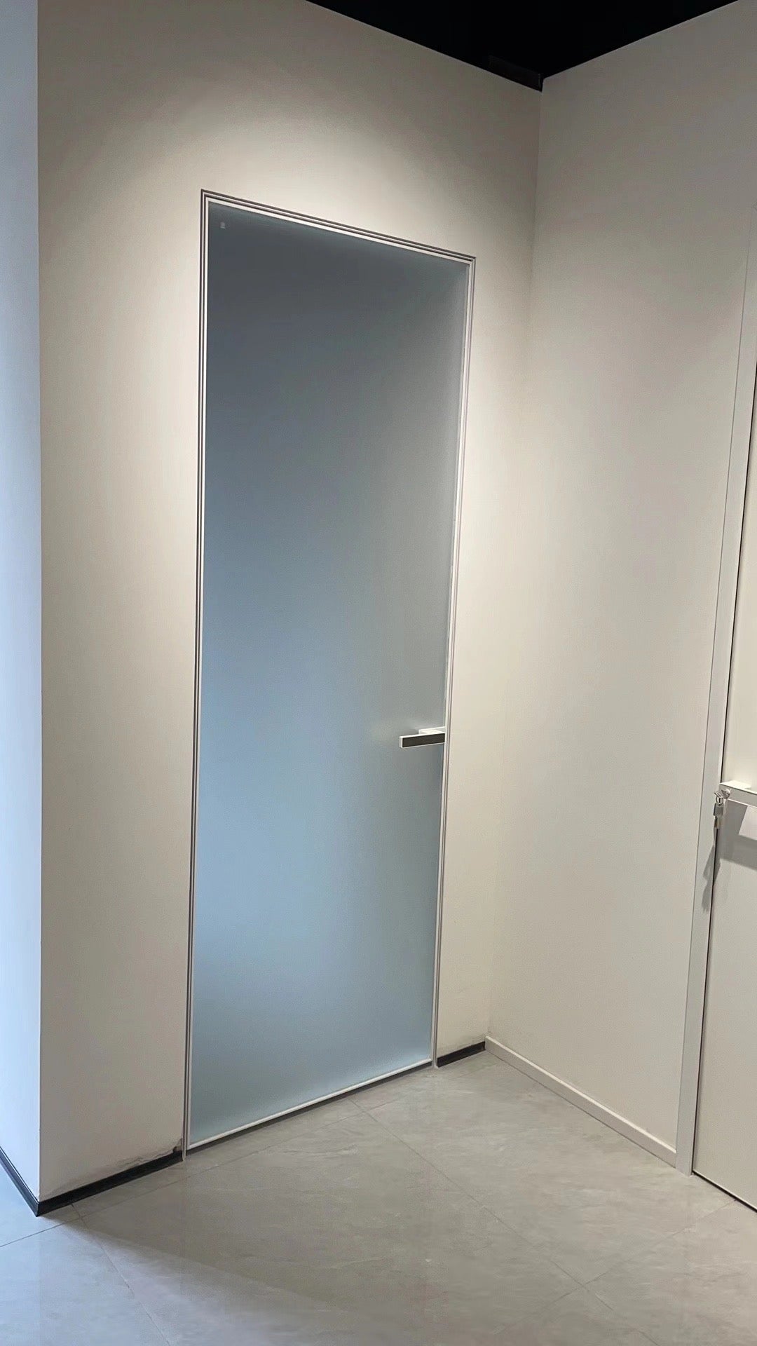 Rothnow Aluminum 7x45 Series Super Slim Frame Swing Door with clear glass skin, white finish, and slim profile for modern entrances.