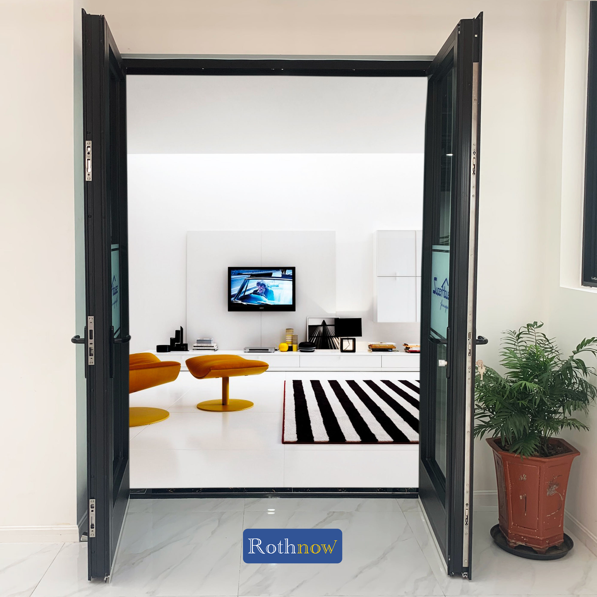 Rothnow® Aluminum Door 55 Series, 1.8mm thermal break swing door in black, with 850mm width and 2190mm height.