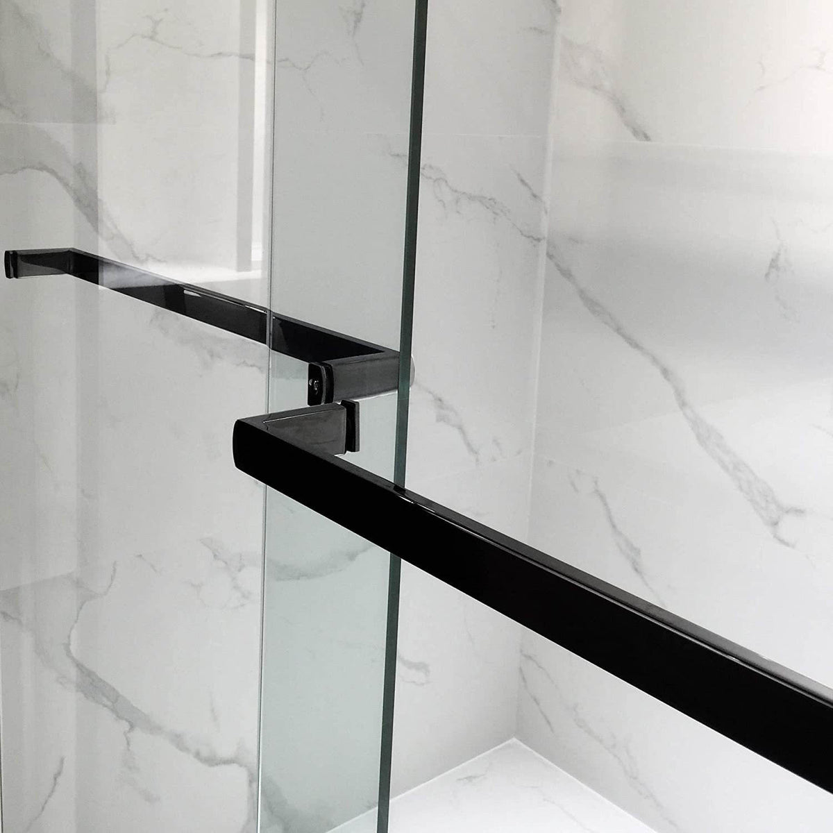 Rothnow North American style black shower panel with double sliding shower door, 900mm wide, 2200mm high, modern and sleek design