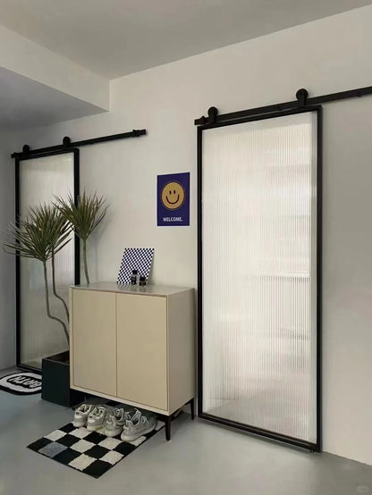 Rothnow aluminum barn door with white finish, clear glass panel, 16x45 series American-style slim frame design.