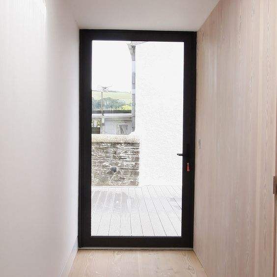Rothnow® Thermal Insulation Aluminum Door 55 Series, black swing door, 900mm width, 2200mm height, 1.8mm thickness.