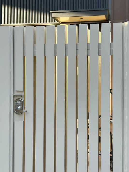 Black Rothnow aluminum railing and fence, customized size, sturdy aluminum guardrail for outdoor safety and decorative fencing.