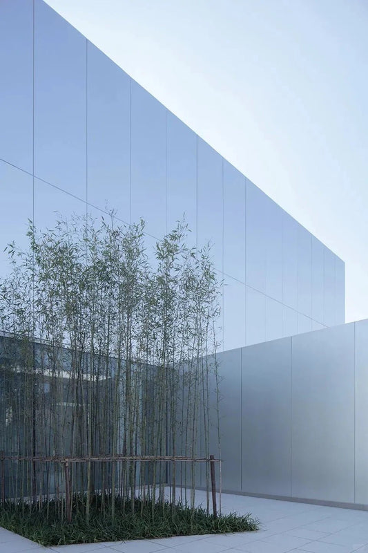 Black Rothnow aluminum panel curtain wall window, custom-sized, showcasing sleek, modern design and high-quality construction.