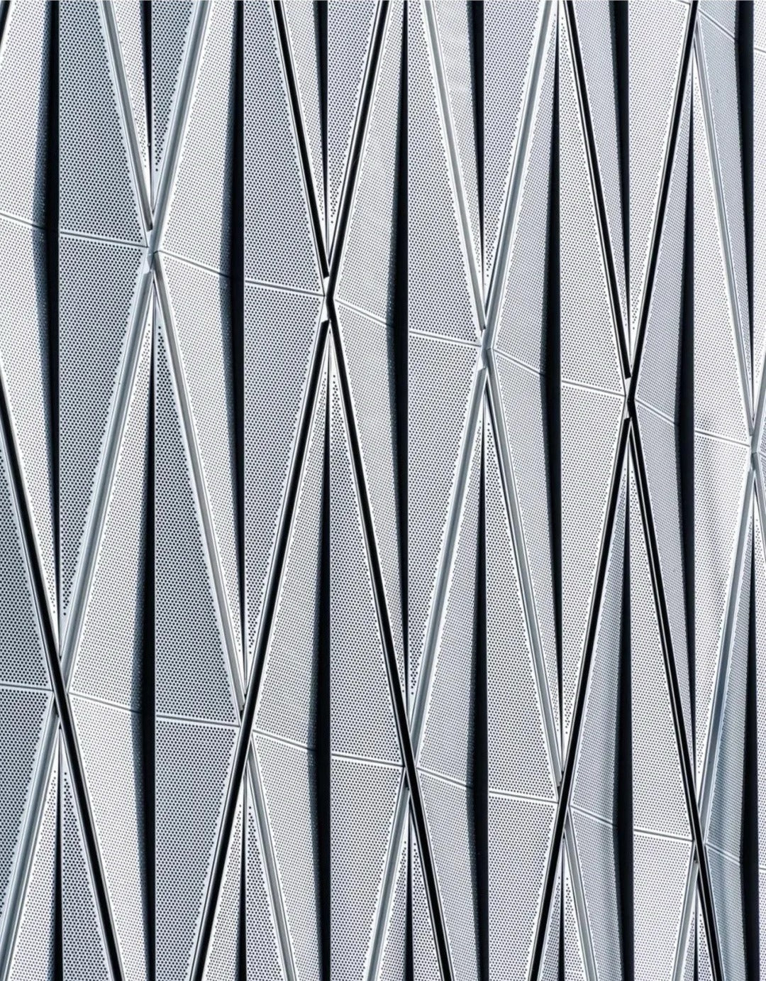 Black Rothnow® aluminum panel curtain wall window with customized size, showcasing sleek, modern architectural design.