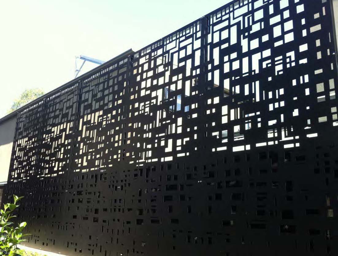 Black Rothnow laser-cutting railing and fence with intricate design, customizable size for outdoor safety and aesthetic enhancement.