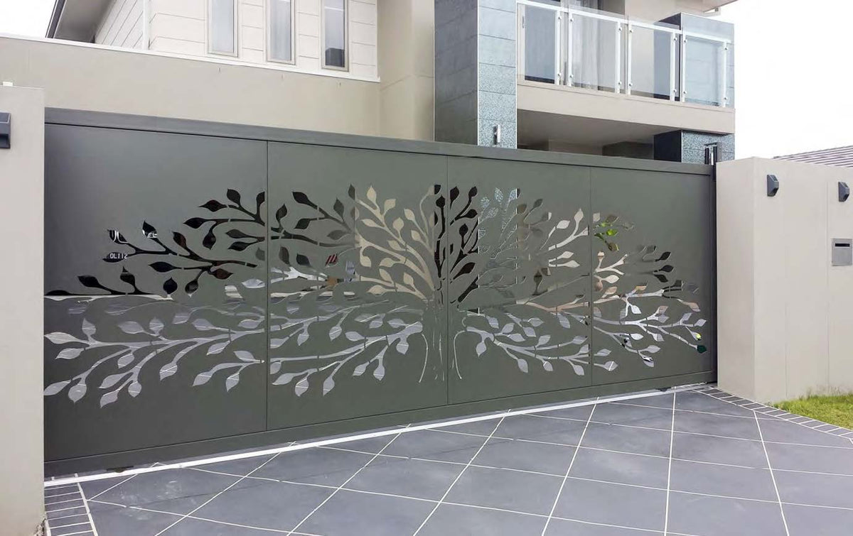Rothnow laser-cutting black railing and fence with intricate design, suitable for outdoor fencing and decorative security.