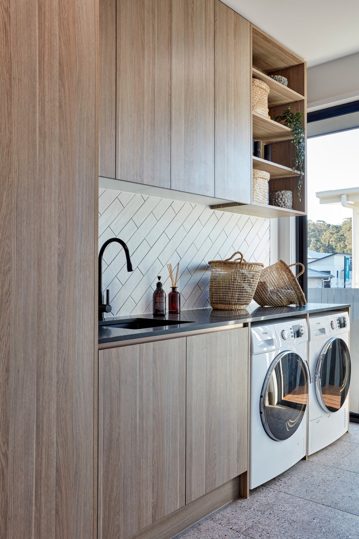 Rothnow® Laundry Cabinet RNLC07 in black, custom-sized storage cabinet for laundry room with sleek design and sturdy construction.