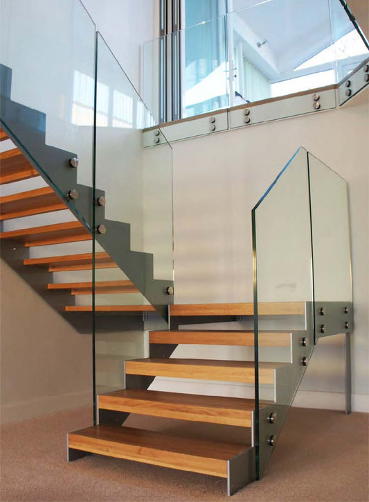 Black Rothnow staircase side board with customized size, designed for straight staircases, part of the Rothnow RNSS07 series.