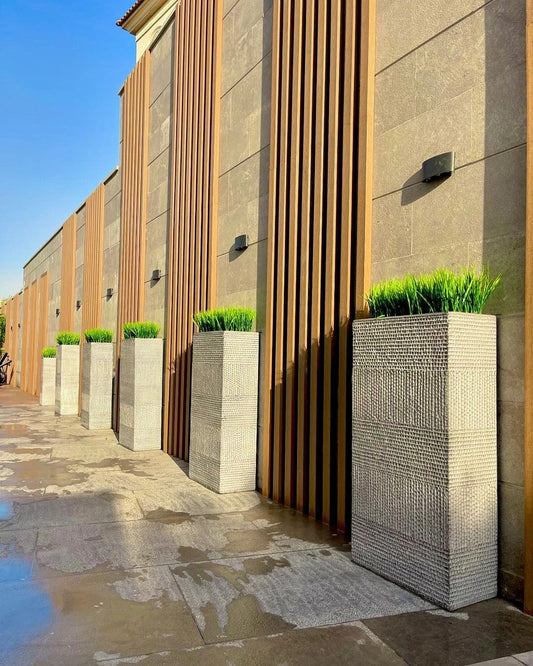 Black Rothnow wall panel with Great Wall shape, custom-sized wall cladding for modern interior or exterior decor.