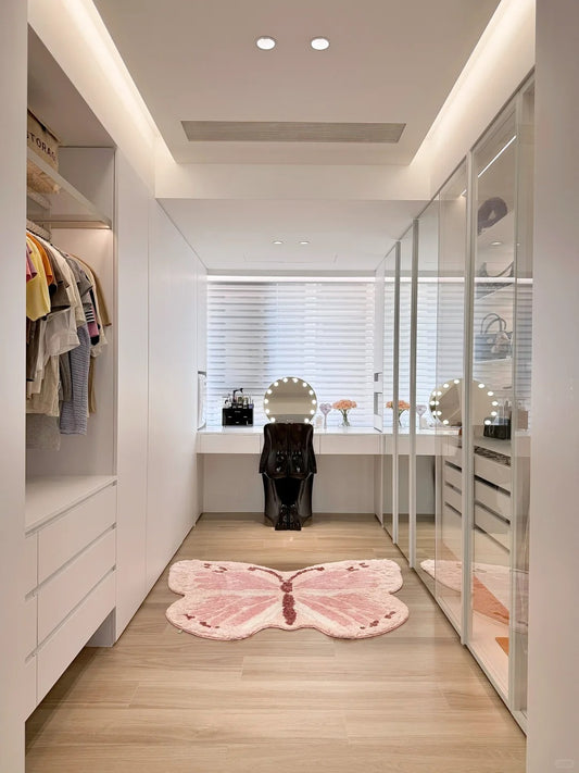 Black Rothnow Wardrobe-RNW12-WIC with customized size, featuring a sturdy railing for wardrobe organization and safety.