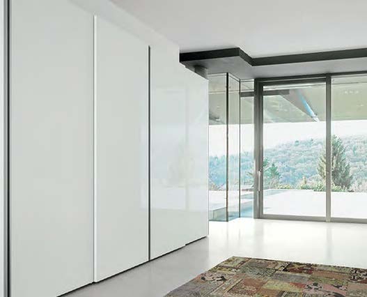 Black Rothnow Wardrobe RNWC03 sliding door closet with secure护栏, showcasing its sleek design and sliding mechanism.
