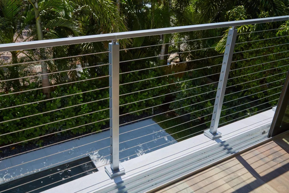 Black Rothnow wire cable railing for balcony, custom-sized railing with sleek cable design, safety and modern style.