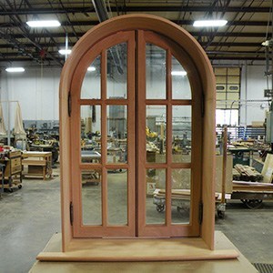 Rothnow wooden casement window with round-head design, black finish, custom size, featuring clear glass and traditional window frame.