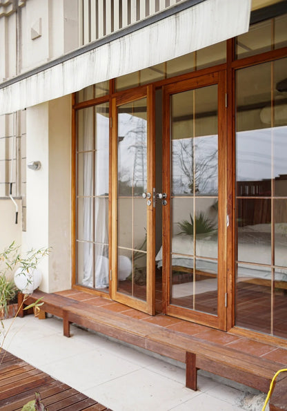 Rothnow® wooden casement window with black finish, custom size, featuring clear glass and traditional window design.