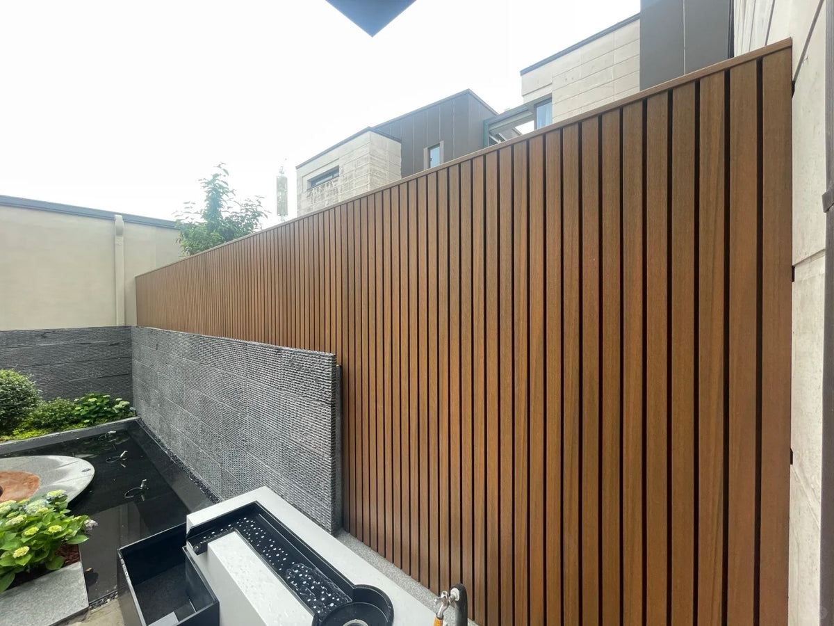 Black Rothnow WPC fence RNWF05, customizable size, durable wood-plastic composite material, outdoor fencing for privacy and style