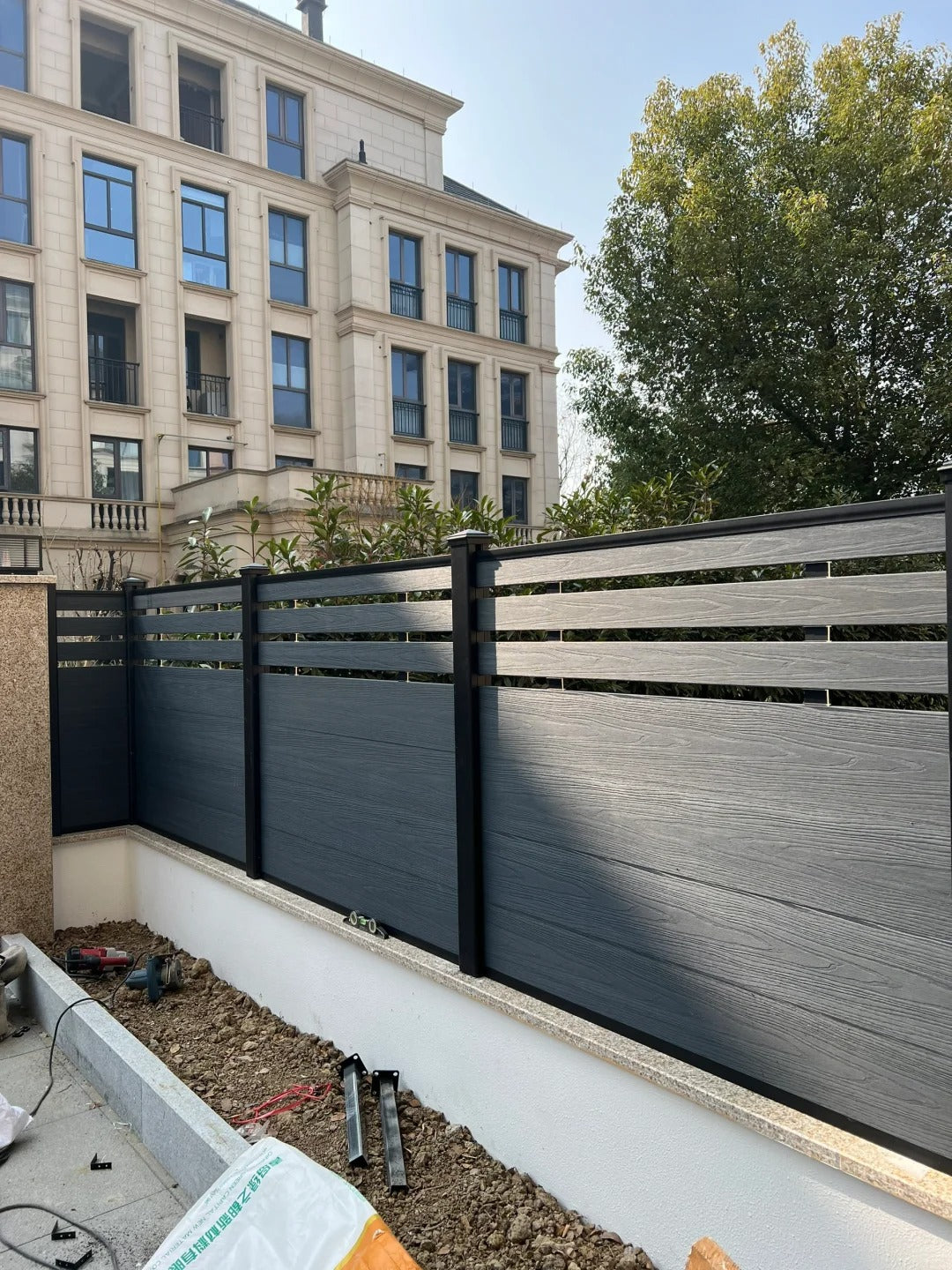 Black Rothnow WPC Fence RNWF07, customized-sized decorative wooden plastic composite fencing panel.