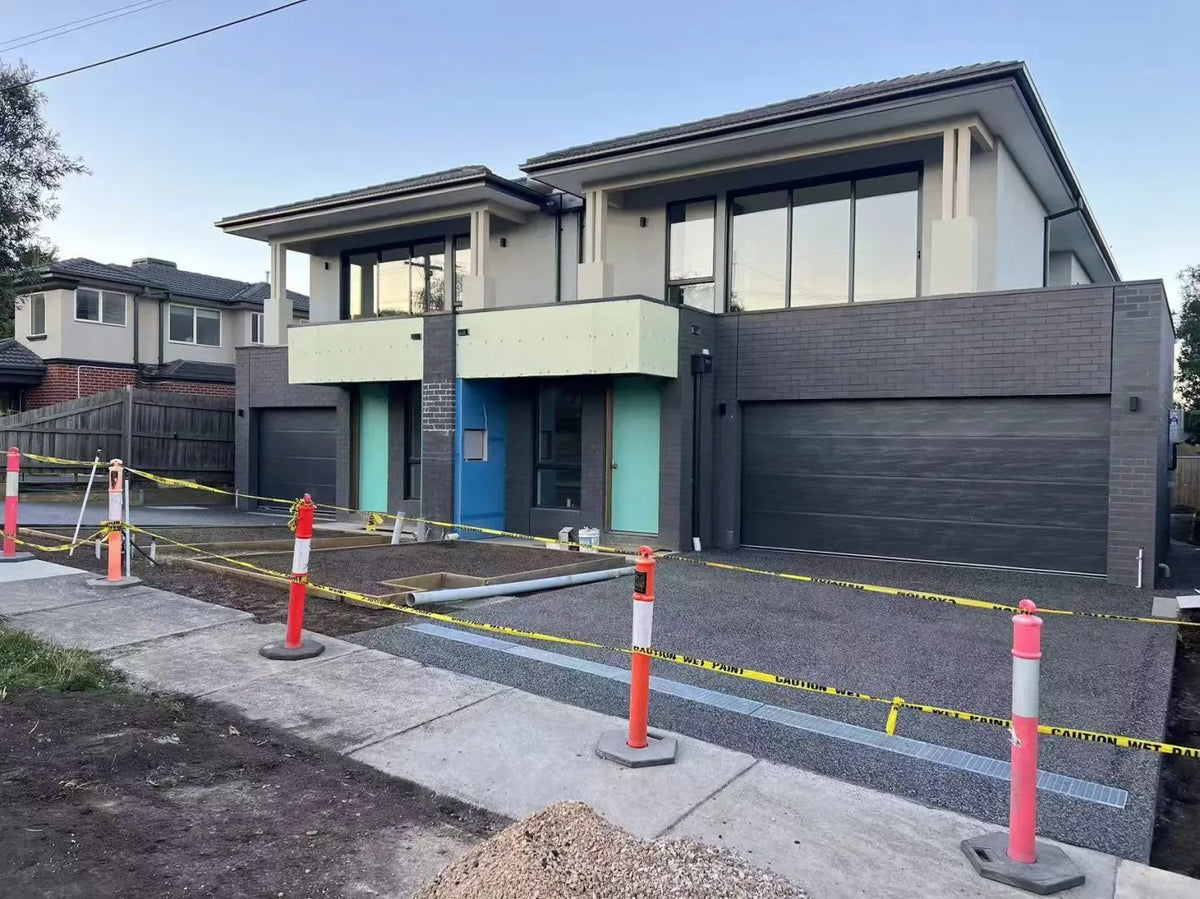 Rothnow steel structure villa RNLV03, light steel building with customized size, modern residential steel architecture.