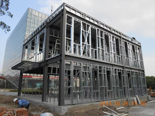Rothnow Steel Structure Villa RNLV07 heavy steel building with customized size and modern architectural design.