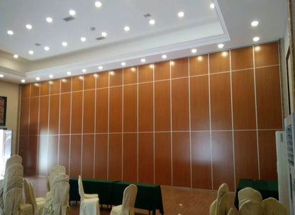 White Rothnow Movable Meeting Room Partition RNMP02, customizable size, used as a versatile room divider